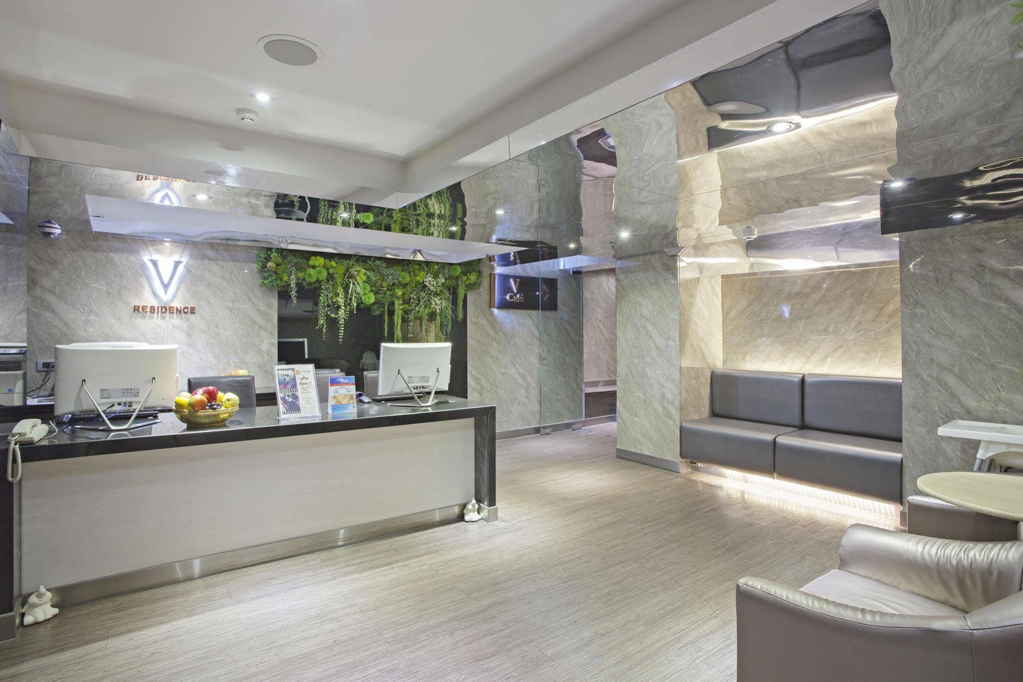 V Residence Bangkok Exterior foto